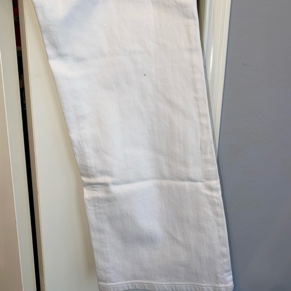 L.L. Bean Women's Flare White Jeans - Picture 11 of 12